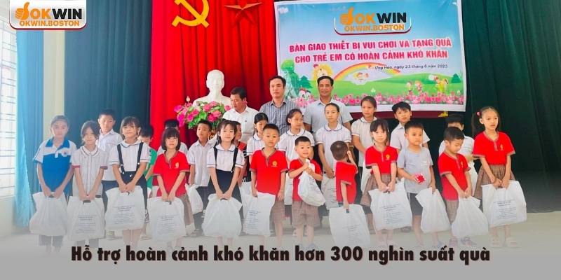 Hỗ trợ hoàn cảnh khó khăn hơn 300 nghìn suất quà