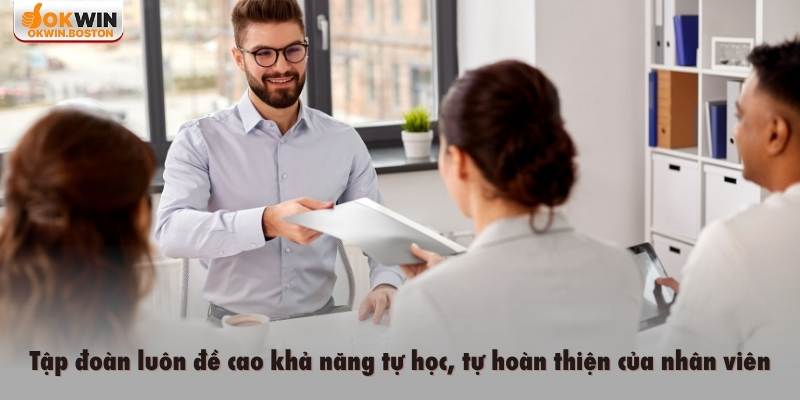 Môi trường làm việc năng động, hòa nhã và đoàn kết